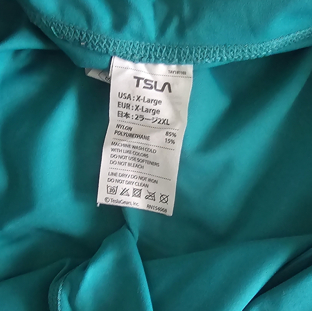 XL - TSLA Yoga Pants - Picture 2 of 3